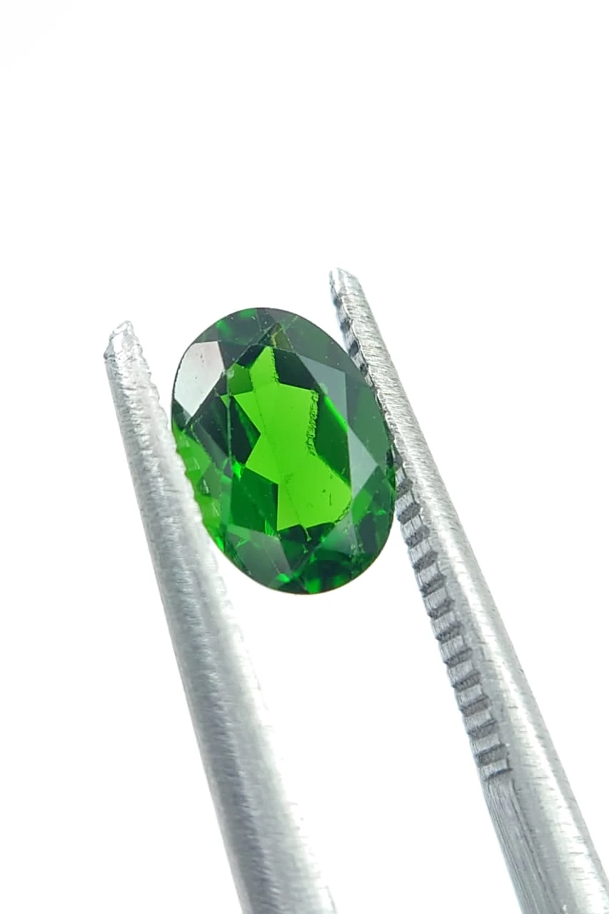 0.78ct Natural Green Chrome Diopside Oval Cut Loose Gemstone From Pakistan — view 3